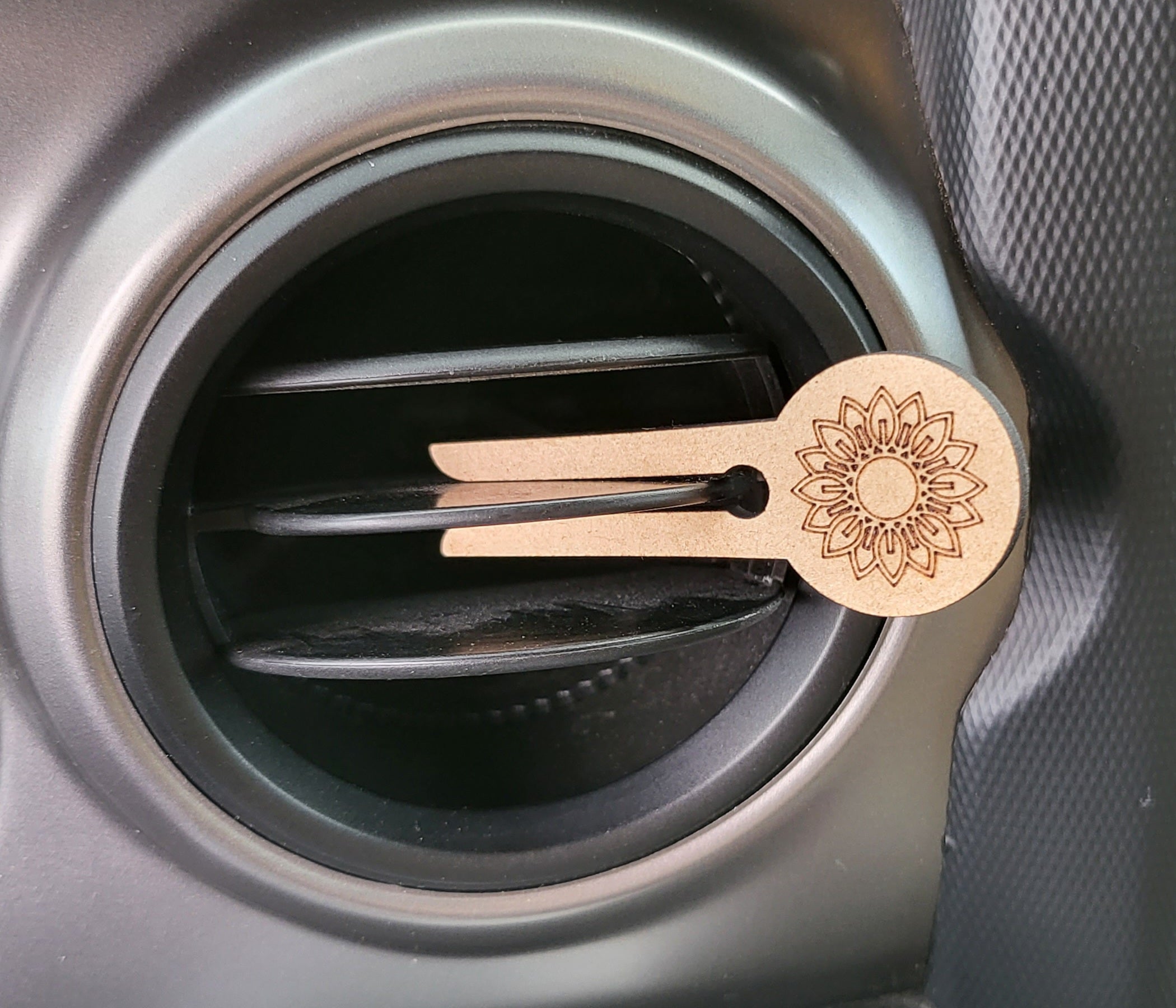 Car Oil Diffuser